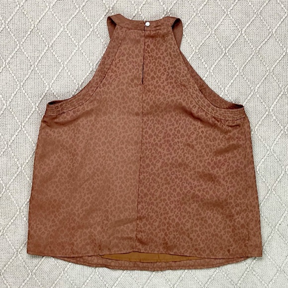 Sleeveless Halter Top - Picture 12 of 16